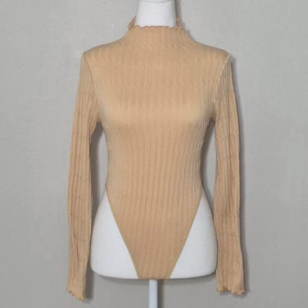Love Women’s Ribbed Lettuce Trim Mock Neck Bodysuit Tan Size M NWOT
